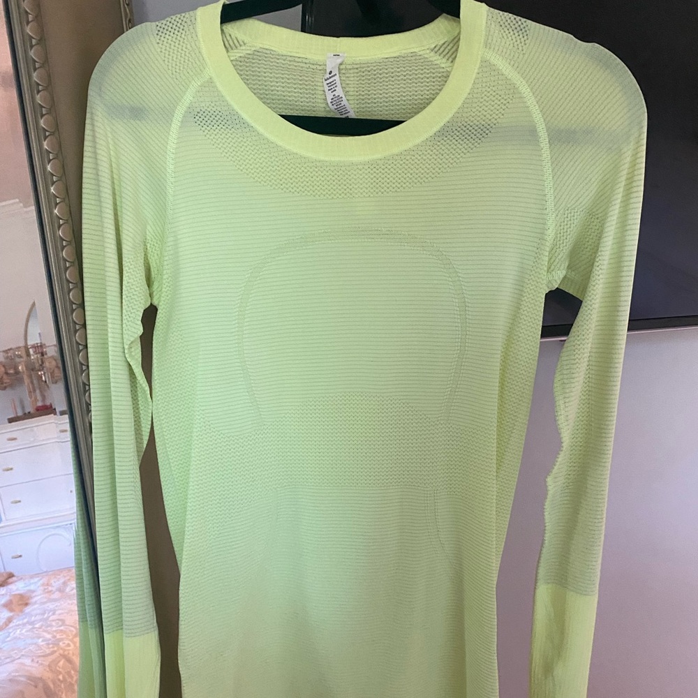 lululemon swiftly tech long sleeve